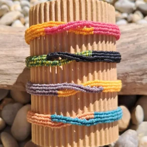 Bracelets croisés bicolores